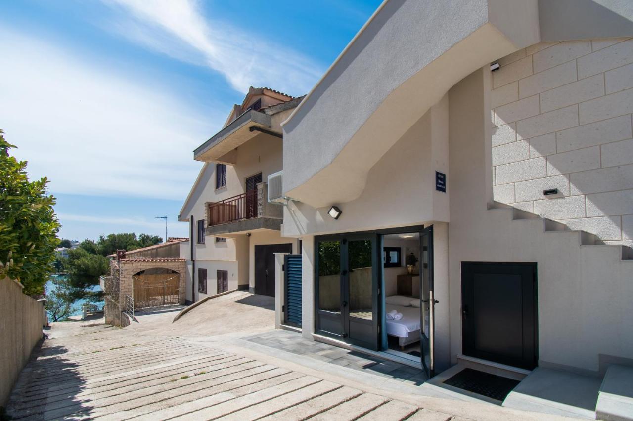 Apartmani Monika Zaboric Exterior photo