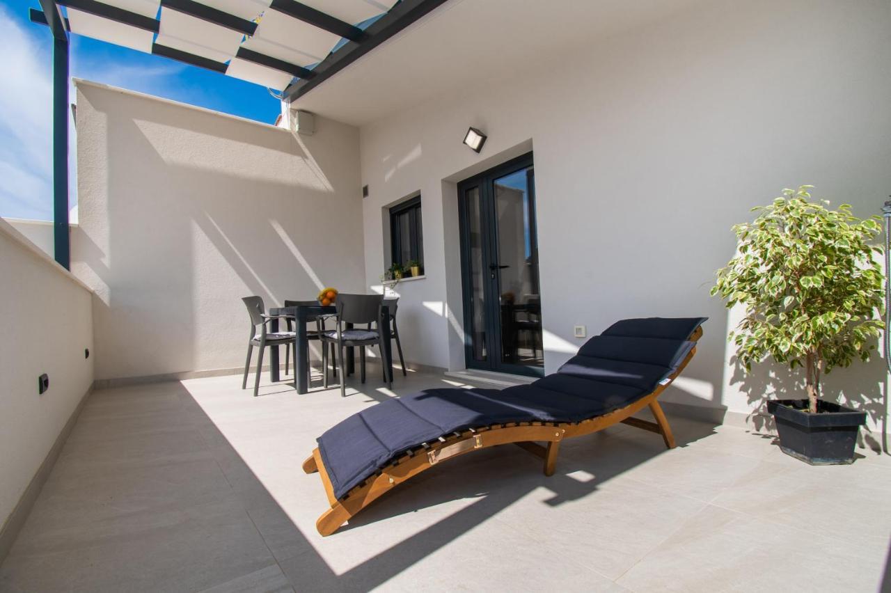 Apartmani Monika Zaboric Exterior photo